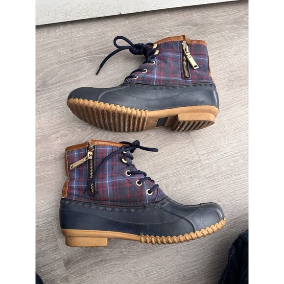 Tommy Hilfiger Tartan Plaid Navy Waterproof Preppy Duck Boots Zip Side Sz 8 - Picture 3 of 9
